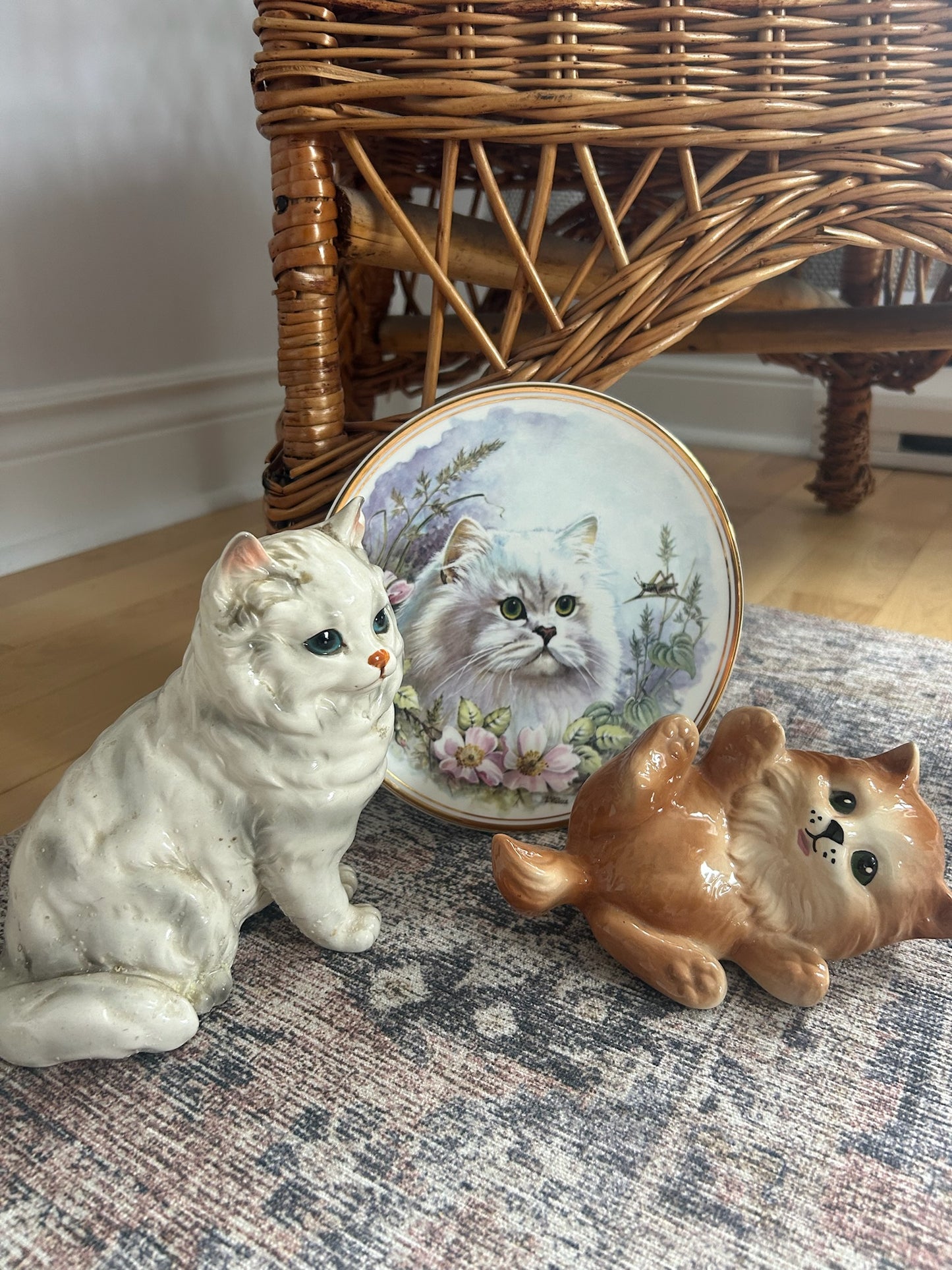 Royal Vale Bone China Cat Dish from England