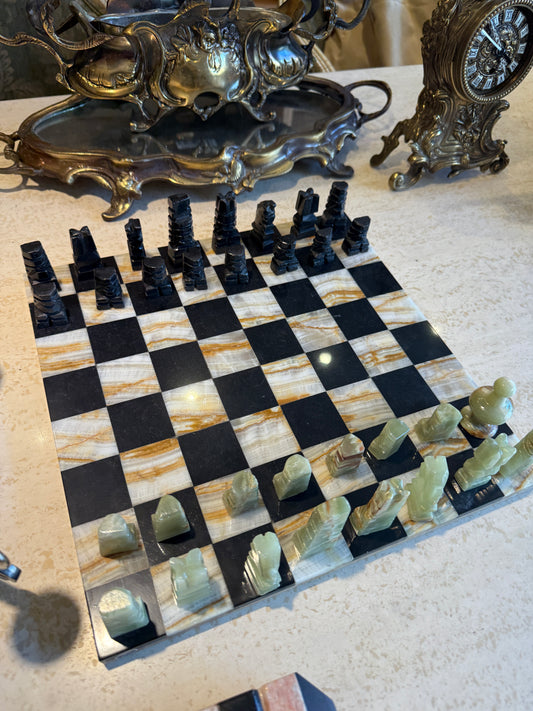 Sage and Black Onyx Chess Set (Missing a small pion)