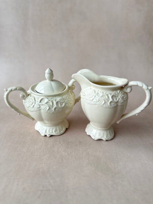Vintage Napcoware Porcelain Creamer & Sugar Bowl Ser