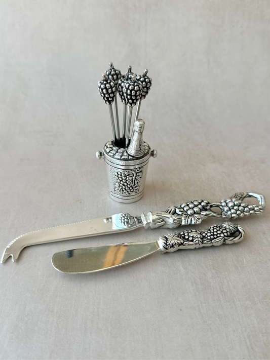 Antique Silver Plated Cheese & Butter Knife Set