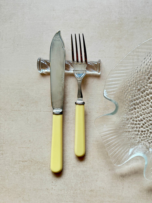 Set of 5 Vintage Twist Knife Rests