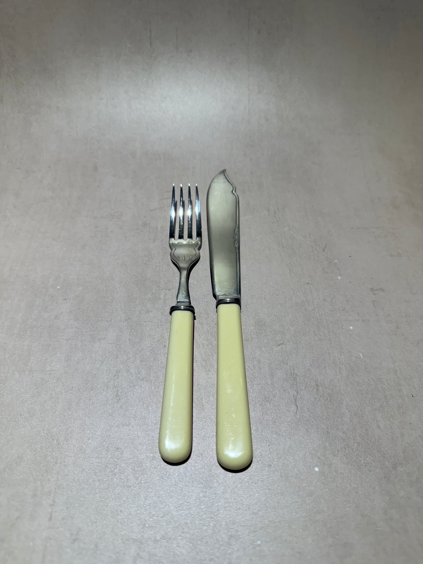 Vintage Sheffield Reproduction Fish Cutlery Set