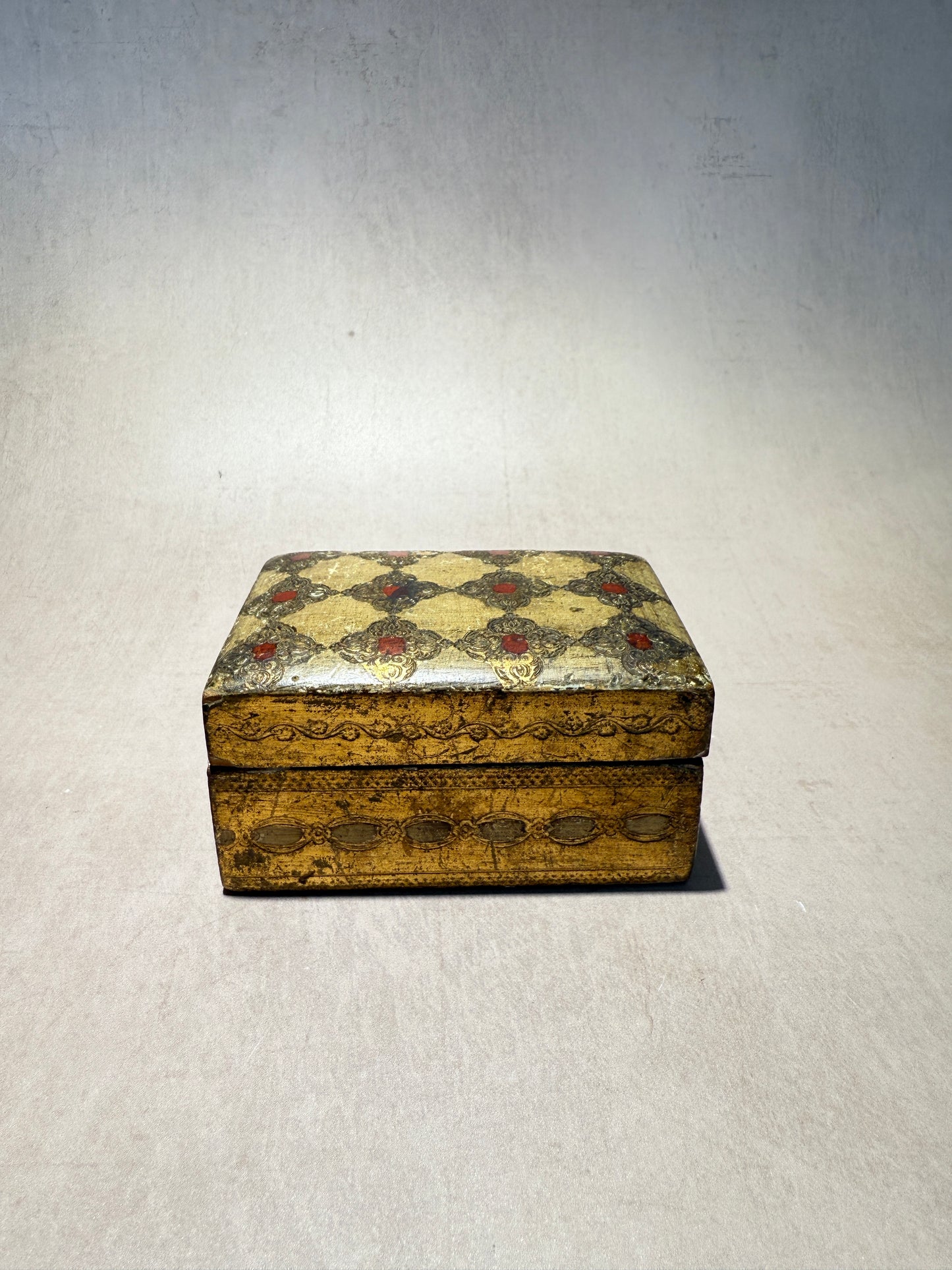 Coffret à bijoux antique Gwyeviere