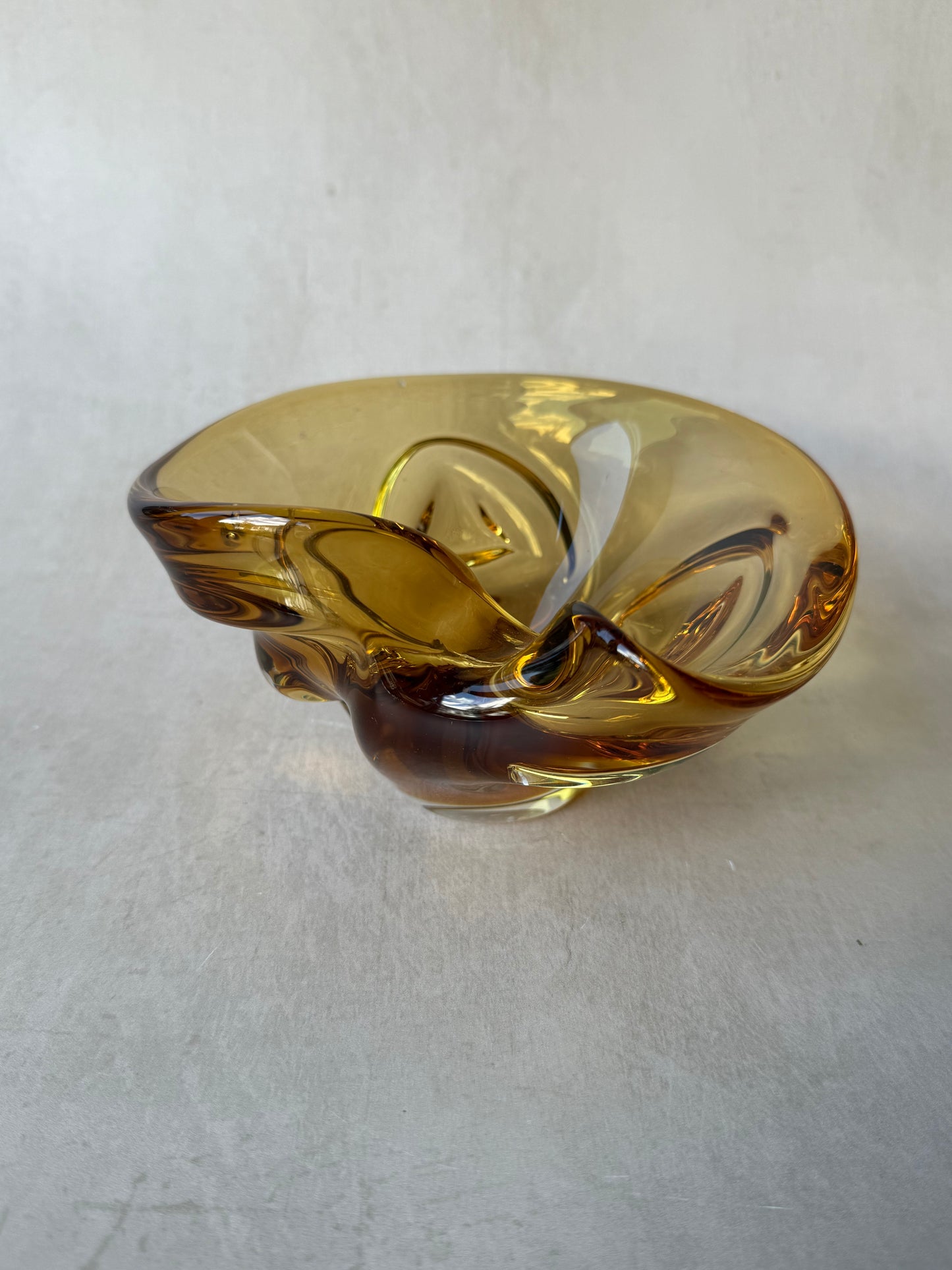 Porte-bijoux en verre de Murano ambré