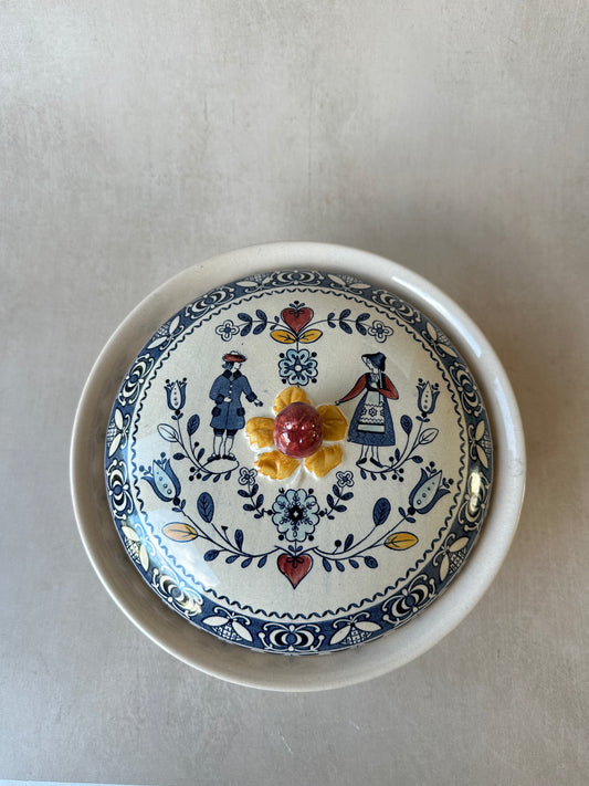 Johnson Brothers Provincial bowl Hearts & Flowers Staffordshire Old Granite- Ironstone